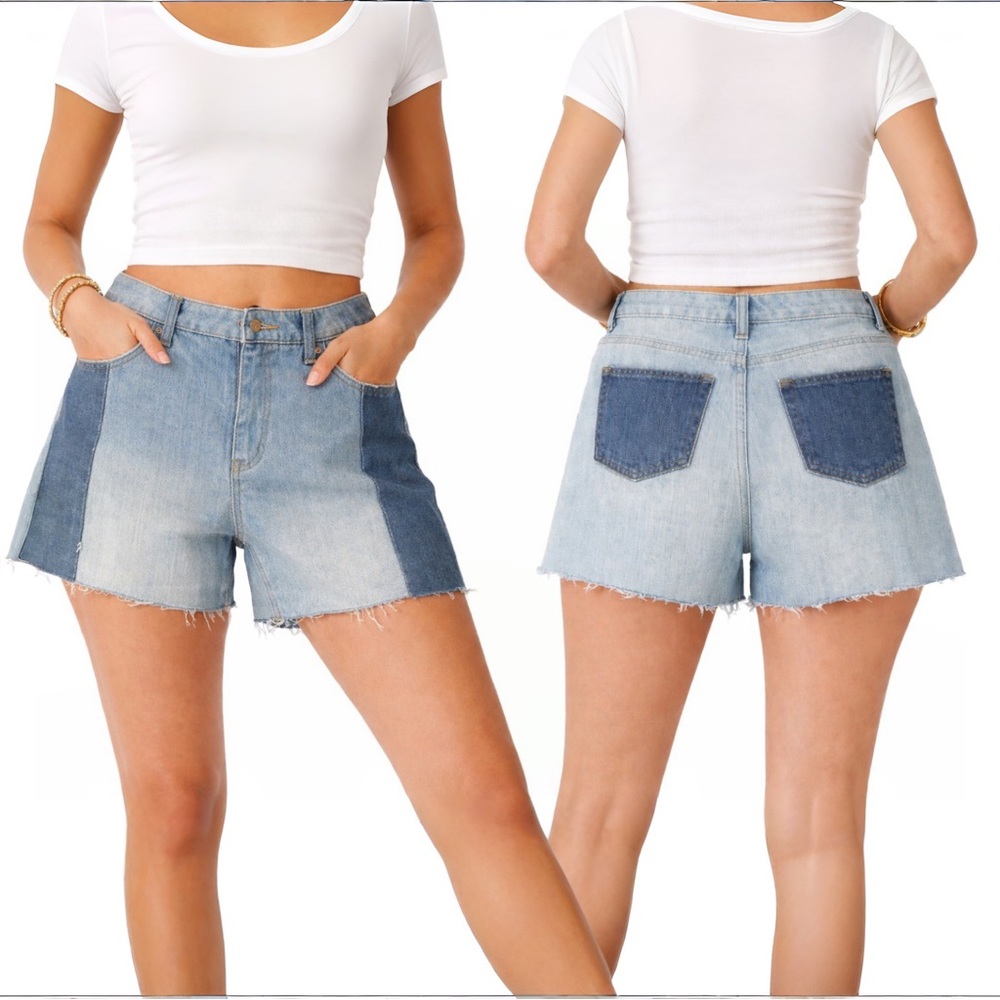 Time and Tru Two-Tone Denim Shorts Sz 10 NWT High Rise Relaxed Fit